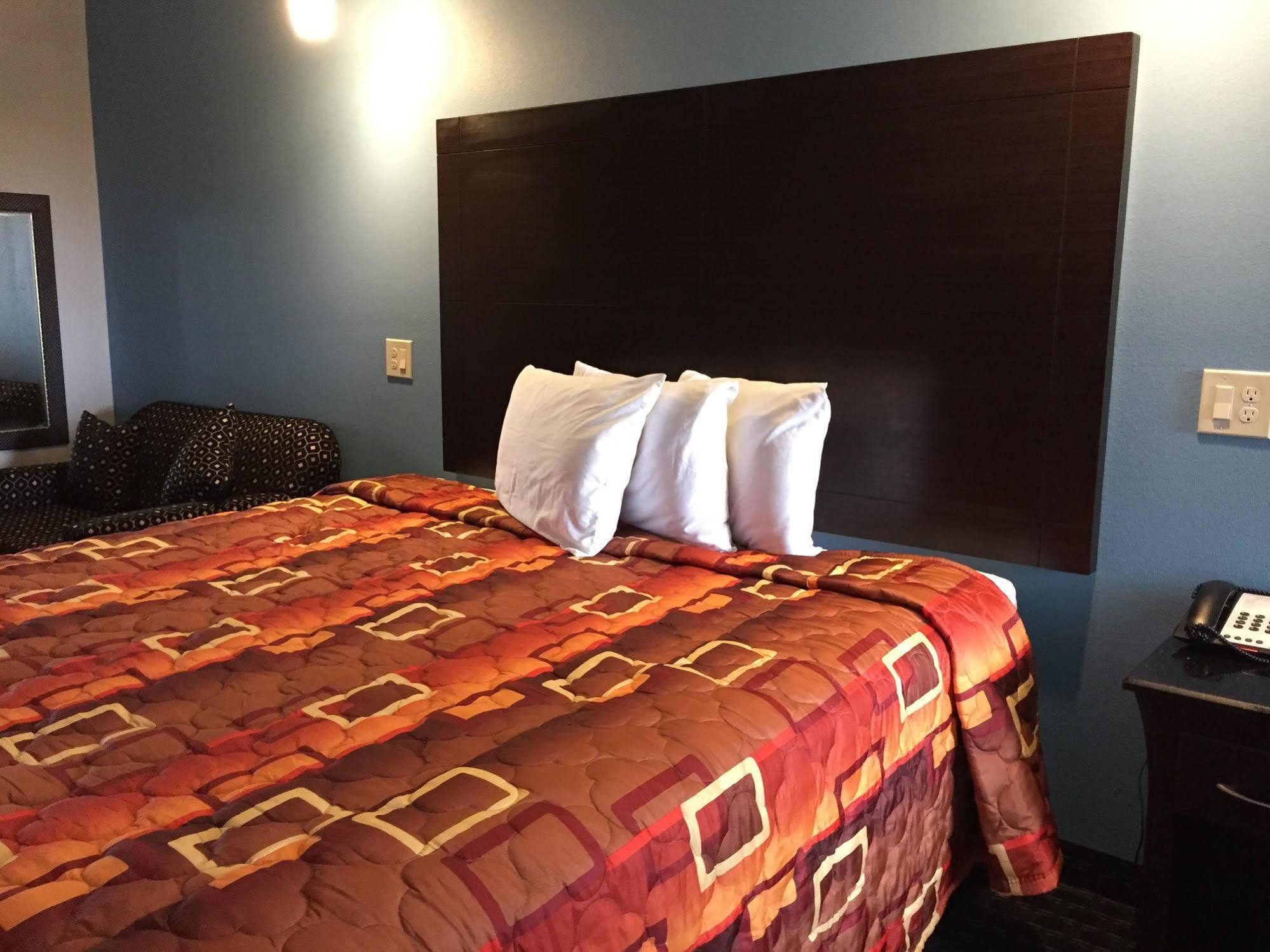Classic Inn & Suites Humble Extérieur photo