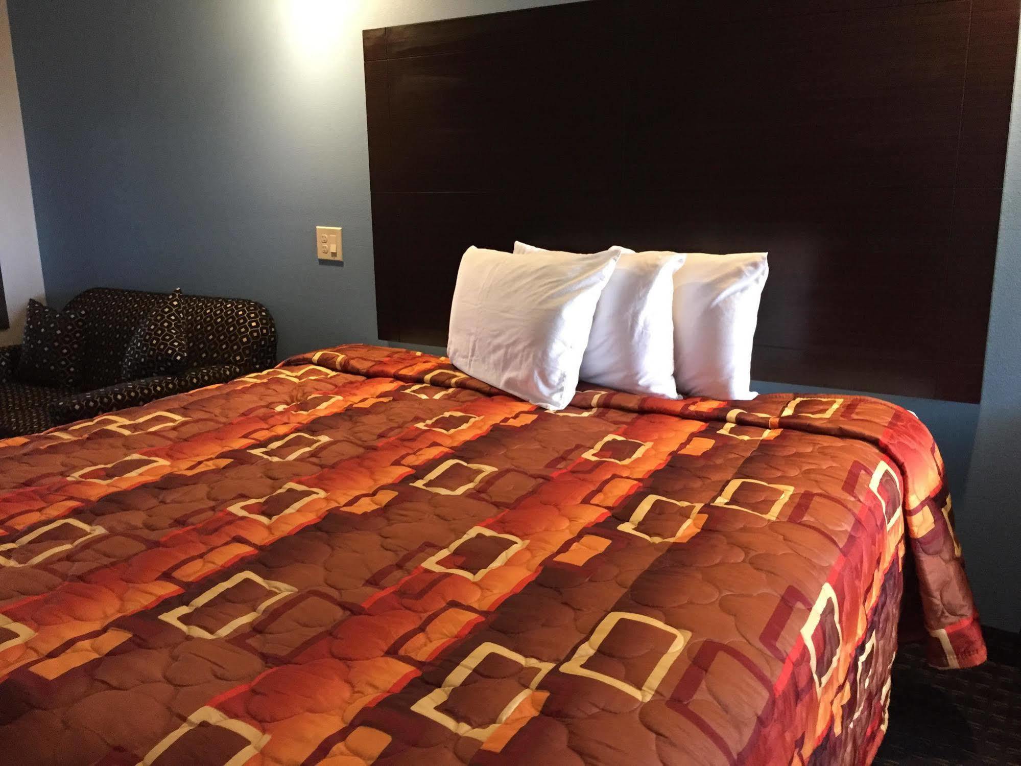 Classic Inn & Suites Humble Extérieur photo